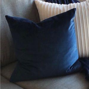 Cozy plush 18x18 navy & blue pillow covers